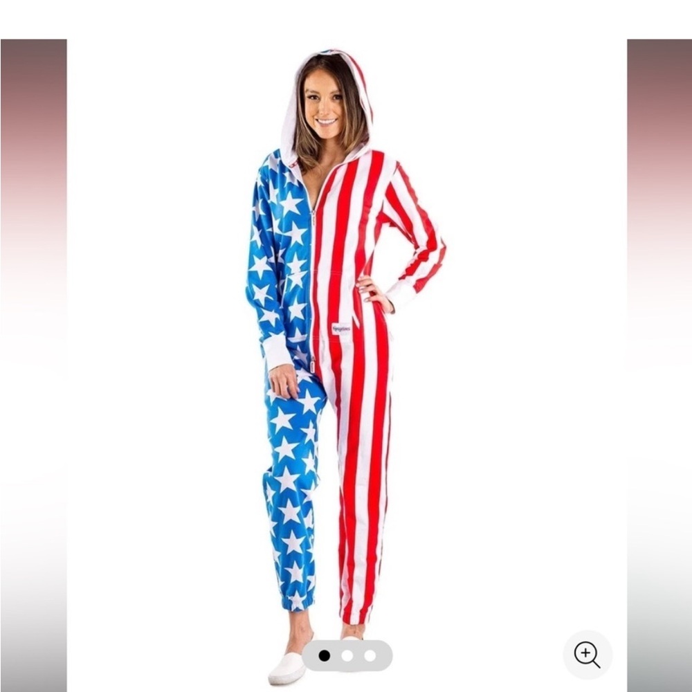 NWT Tipsy Elves American Flag Fleece Jumpsuit Size M. UNISEX